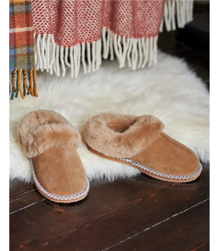 Chausson Classique Brodé - Femme - 100% Peau De Mouton 4 Chausson Classique Brodé - Femme - 100% Peau De Mouton – Image 2